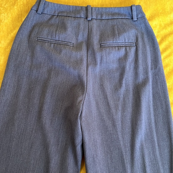 Gray stretch, high waisted slacks - Picture 5 of 7